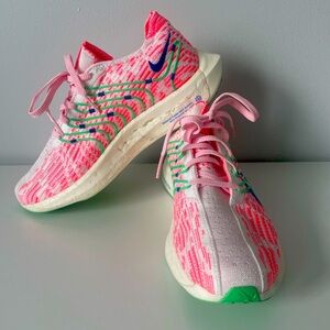 Nike Women's Vibrant Pink and Green Athletic Shoes